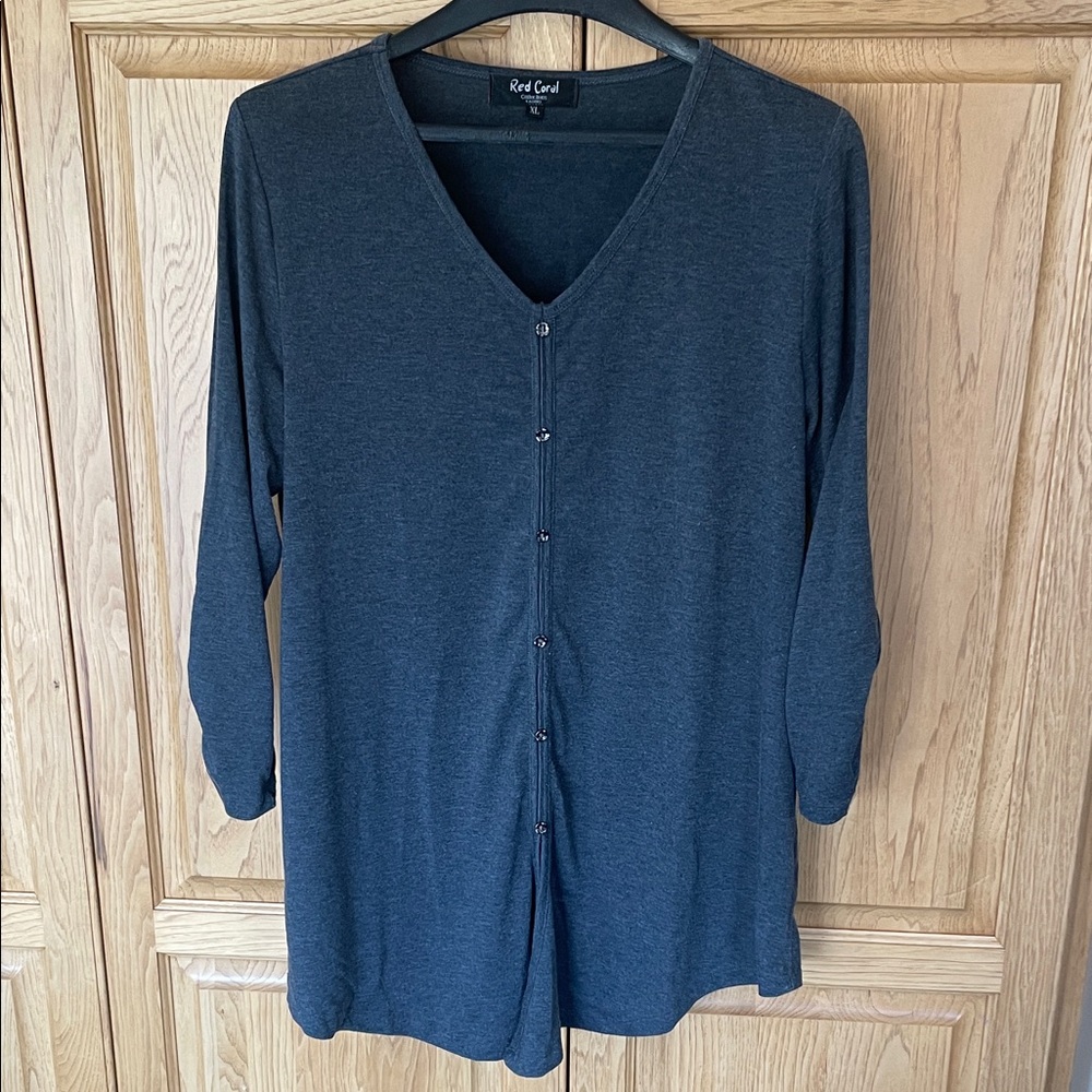 Red Coral Grey Long Sleeve Top size XL